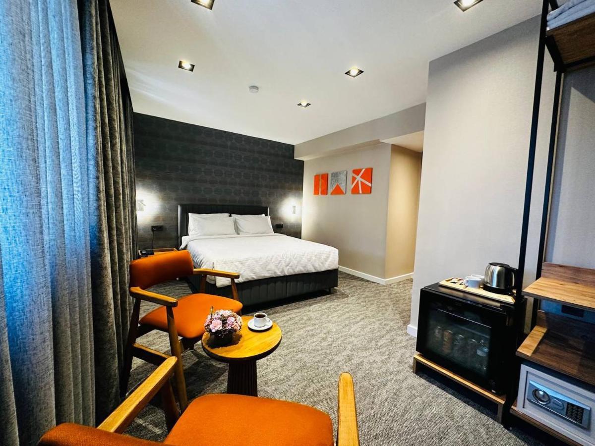 Rexee Hotel Istanbul Exterior photo